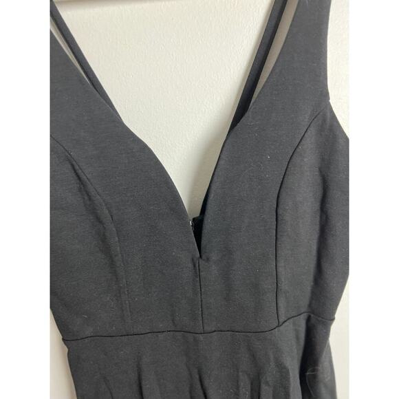 Lulus Black Sleeveless Deep V Mini Dress Elegant Cocktail Party Size M Women’s - Picture 4 of 8